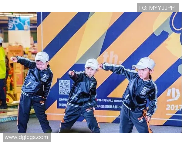 南京街舞队在全国大赛中逆袭成功的精彩故事与奋斗历程分享